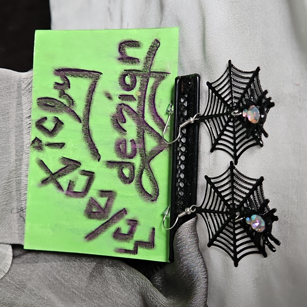 Halloween 365 Stylish Halloween Dangle Earrings